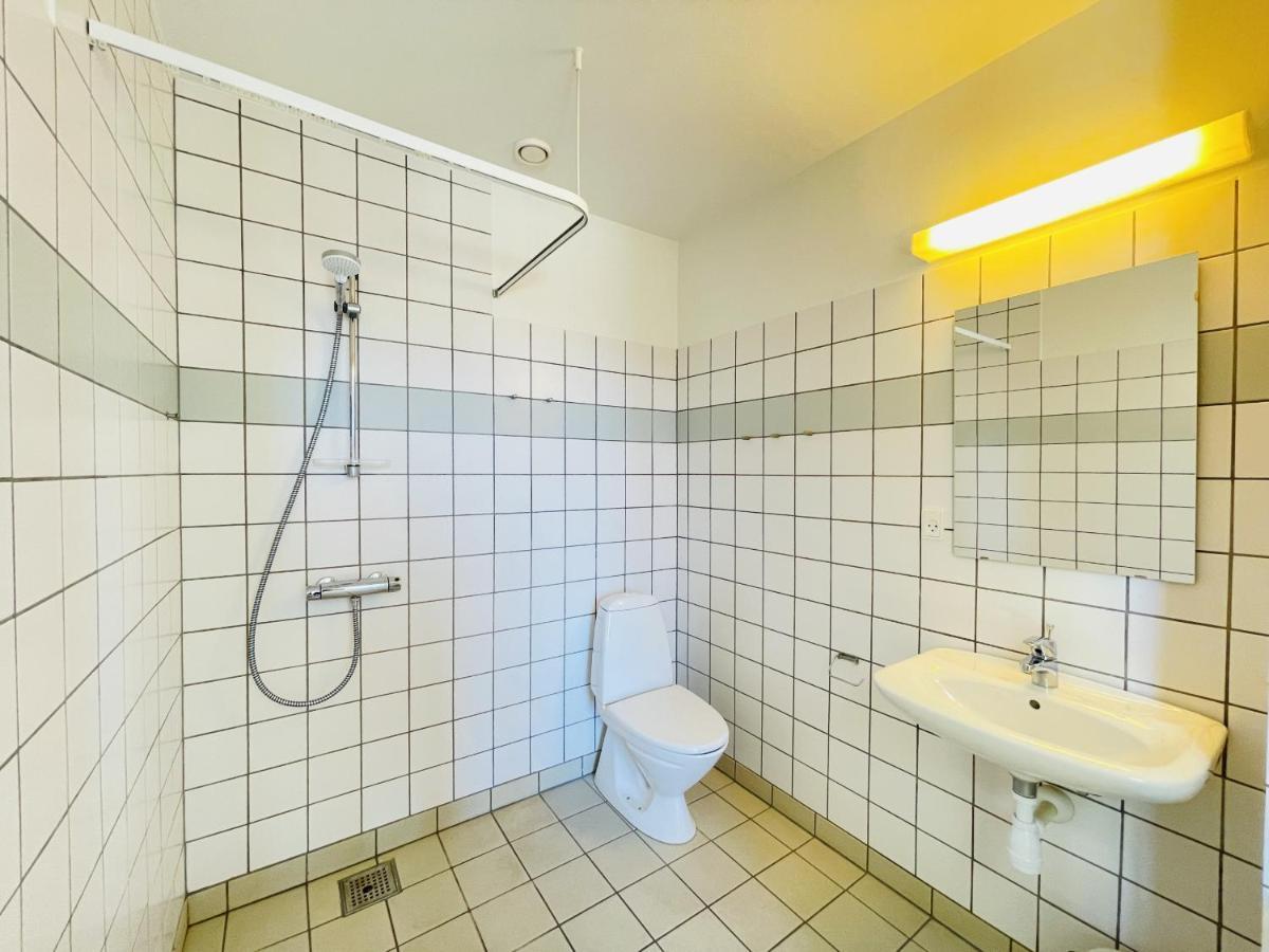 Aday - Blue Light Suite Apartment In The Center Of 히링 외부 사진