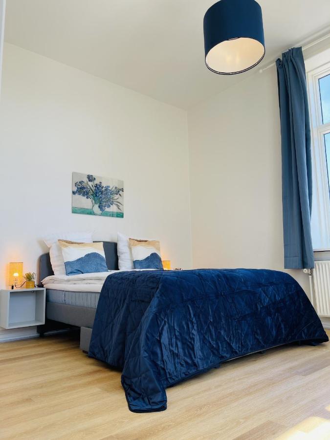 Aday - Blue Light Suite Apartment In The Center Of 히링 외부 사진